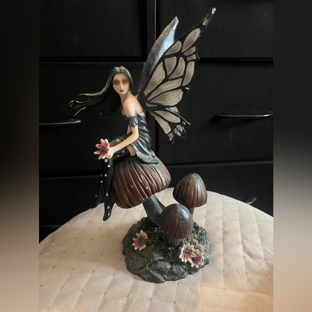 Minor Flawed Fairy Statue Collectible